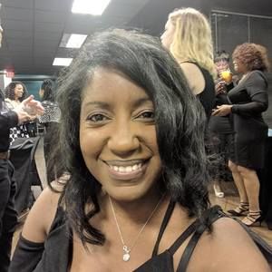 Meet your Posher, Toya